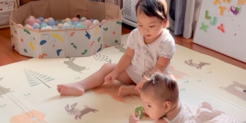 Mẹ khoe “Con 2,5 tuổi không thèm xem tivi”, hội chị em chẳng tin cho đến khi xem lịch trình này, đúng là quá nể!