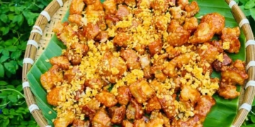 Tóp mỡ mắm hành – món ăn vặt tưởng khó mà dễ