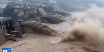 Trung Quốc mạnh tay chi hơn 7 tỷ USD xây dựng siêu công trình trên con sông dài thứ hai châu Á