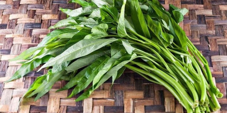 Cách chọn rau muống giòn ngon, không nhiễm hóa chất