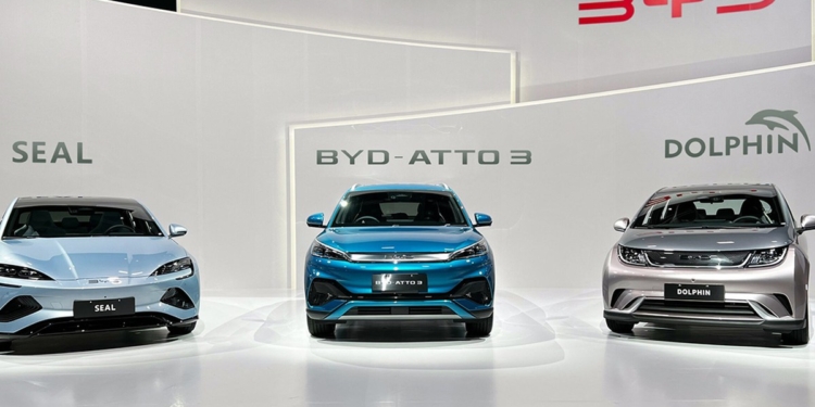 Ông lớn xe điện BYD chính thức vào Việt Nam, công bố giá bán 3 mẫu xe đầu tiên